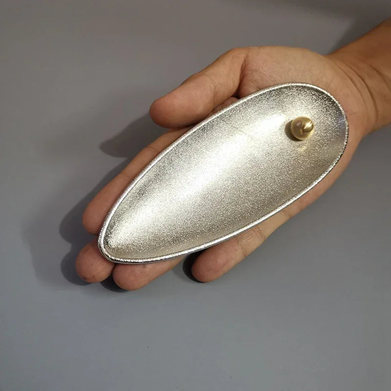 Creative Alloy Japanese‑Style Incense Holder — Electroplated (Silver / Red) - Y.S Alley